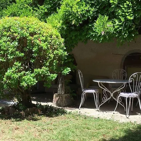 Oda ve Kahvaltı Le Ramierou