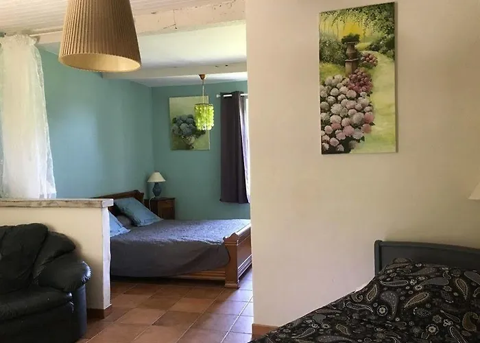 Nocleg ze śniadaniem Le Ramierou