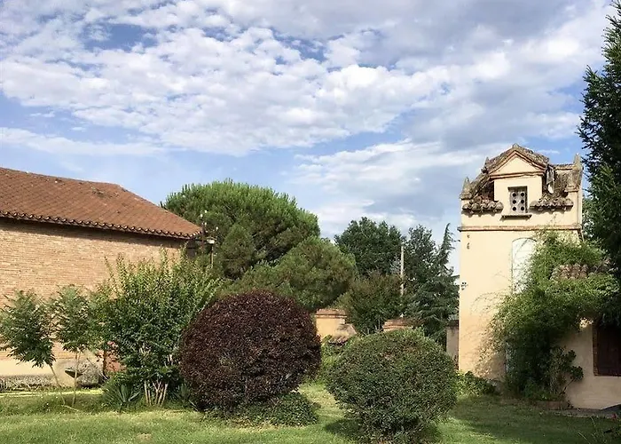 לינה וארוחת בוקר Le Ramierou *